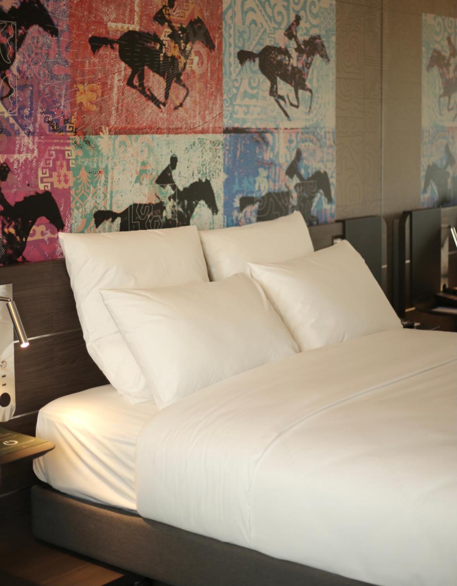 Novotel Bishkek City Center Екстериор снимка